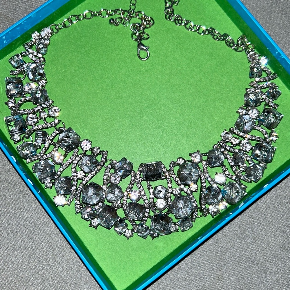 Diamond bib necklace  no rust well taken care of.
